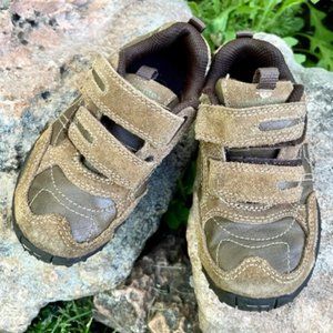 Stride Rite "Dominic" Boys Leather Ankle Boots